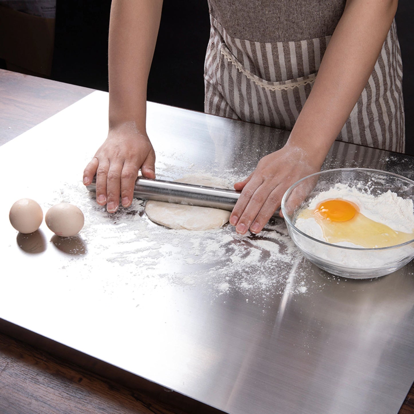 STAINLESS STEEL CUTTING BOARD ( Large size 48×40 cm )